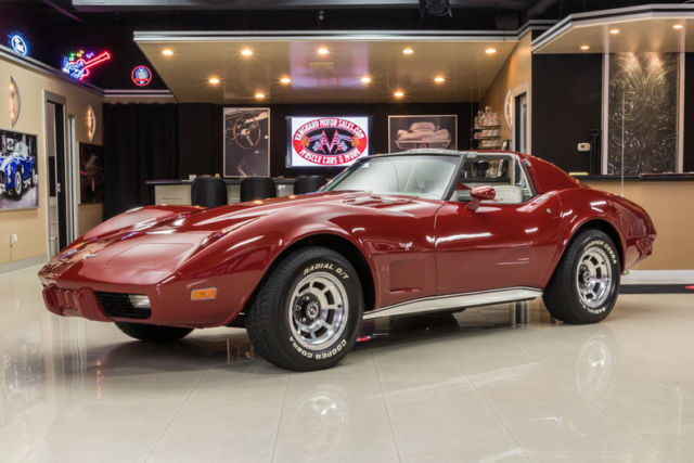 Corvette L-82! GM 350ci V8, TH400 Automatic, 4-Wheel Disc, PS, PB, A/C & More! 1977 Chevrolet Corvette