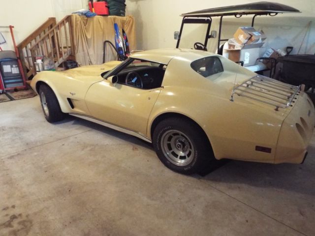 1977 Chevrolet Corvette t tops