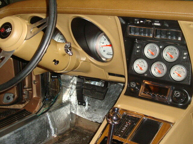1974 Chevrolet Corvette - photo 7