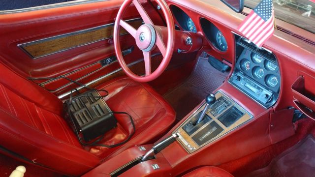 1976 Chevrolet Corvette - photo 9