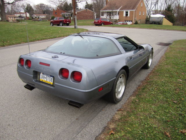 1991 Chevrolet Corvette - photo 2