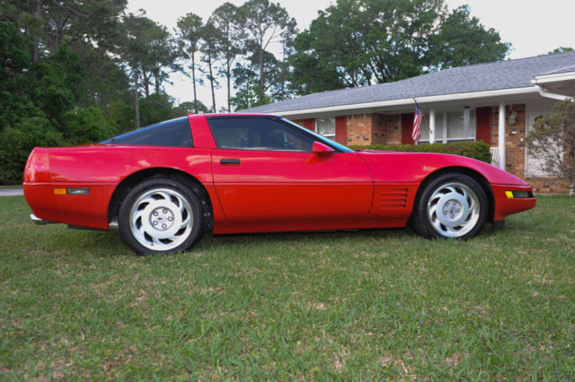 Corvette ZR1 1991 1991 Chevrolet Corvette Red, Black Interior