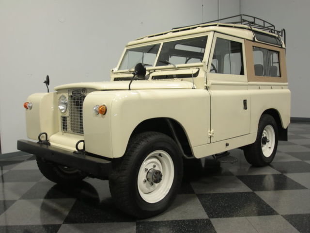 COSTA RICAN IMPORT, NUT-AND-BOLT, PROFESSIONAL RESTO, FACTORY BRITISH BUILD!! 1968 Land Rover Defender