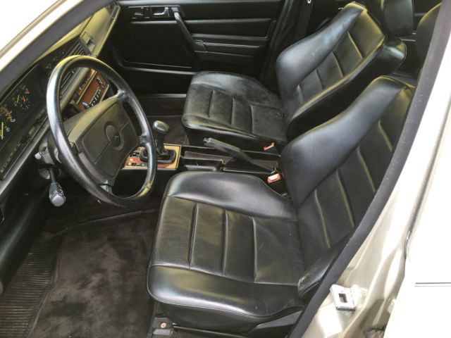 1986 Mercedes-Benz 190-Series - photo 7