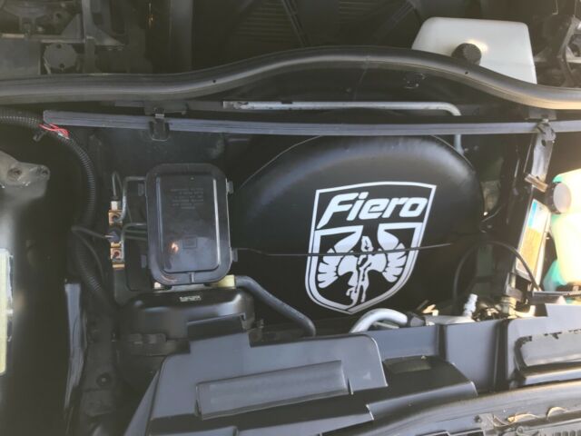 1985 Pontiac Fiero SE - photo 7