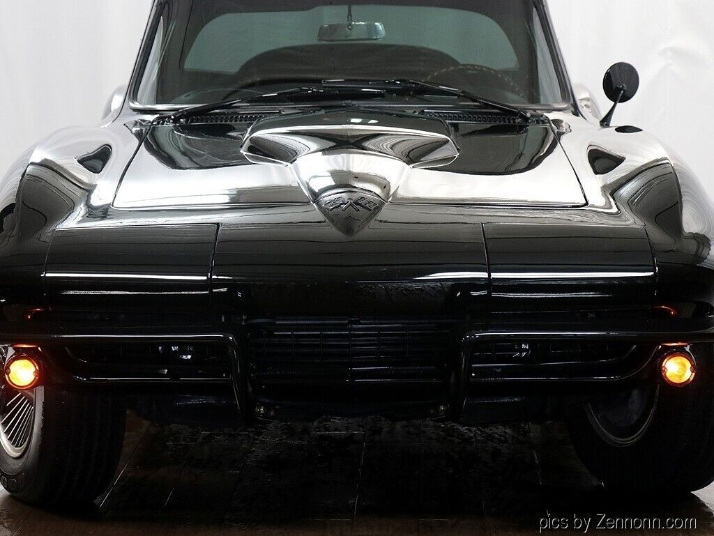 1965 Chevrolet Corvette Coupe Restomod - photo 10