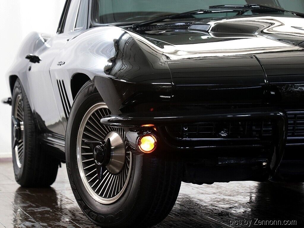 1965 Chevrolet Corvette Coupe Restomod - photo 5