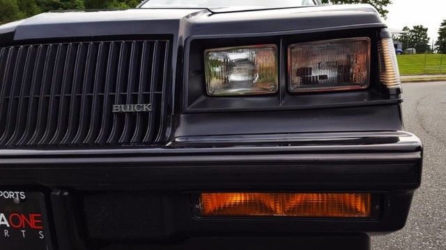 1987 Buick Regal Grand National - photo 9