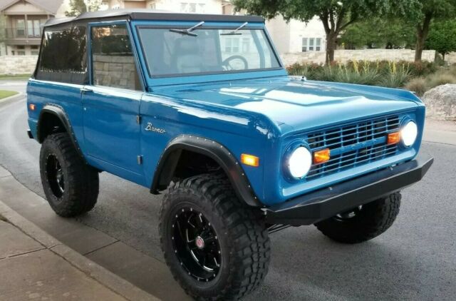 1976 Ford Bronco Explorer - photo 2
