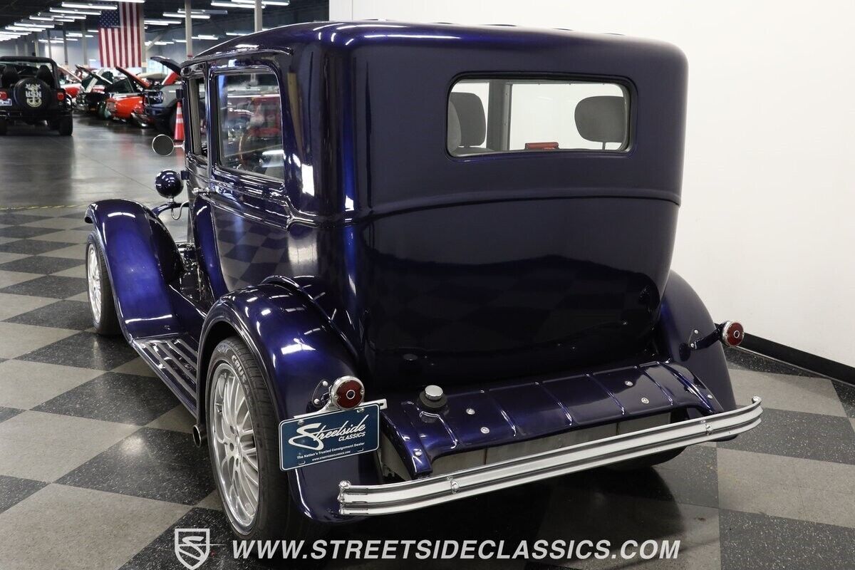 1928 Oldsmobile Sedan Streetrod - photo 8