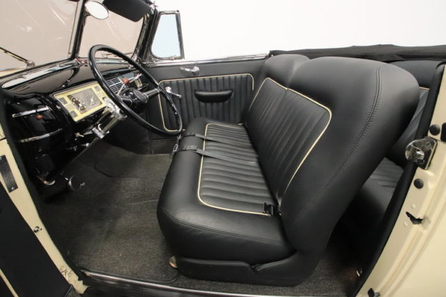 1940 Ford Deluxe Convertible - photo 5