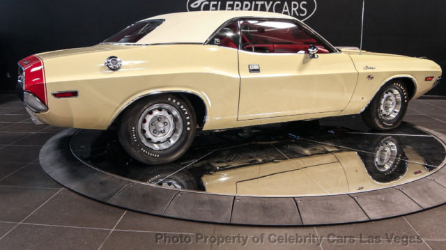 1970 Dodge Challenger Cream Dream 440 Magnum - photo 9