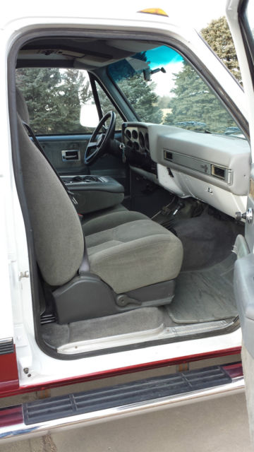 1985 Chevrolet C/K Pickup 2500 - photo 7