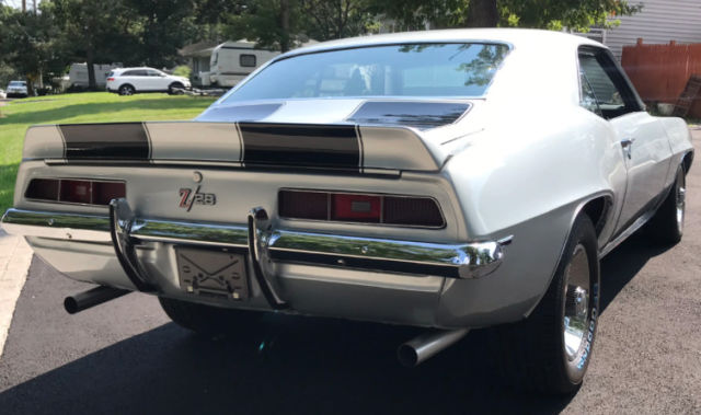 1969 Chevrolet Camaro Z-28 - photo 4
