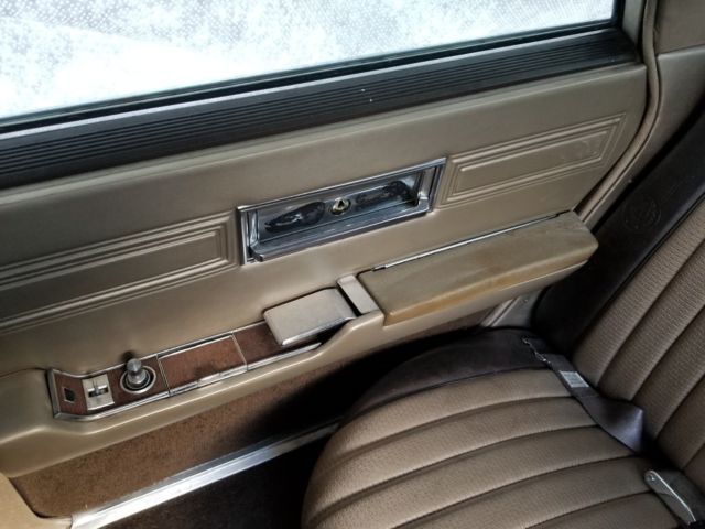 1967 Chrysler Imperial Crown - photo 12