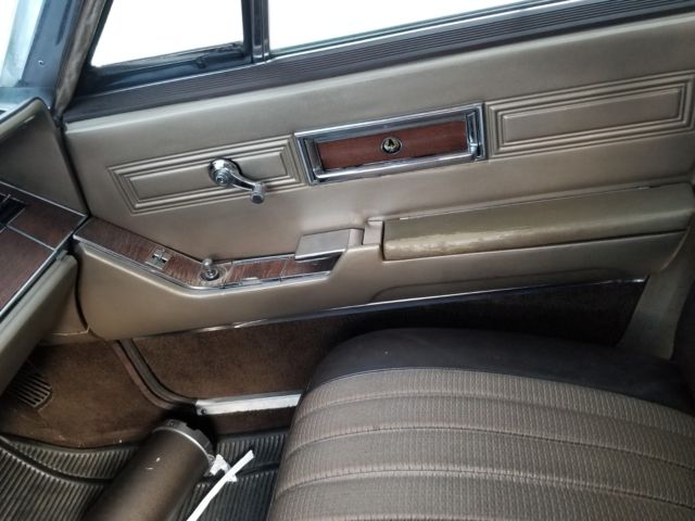 1967 Chrysler Imperial Crown - photo 7