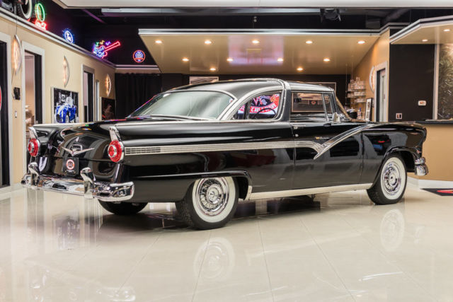1956 Ford Crown Victoria - photo 11