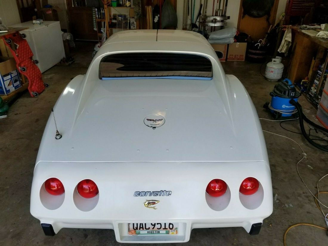 1977 Chevrolet Corvette - photo 9