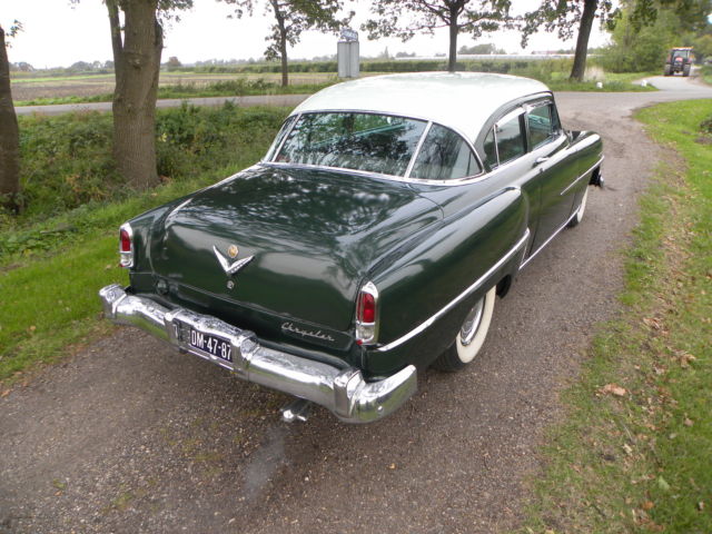 1953 Chrysler New Yorker 2 door coupe - photo 8