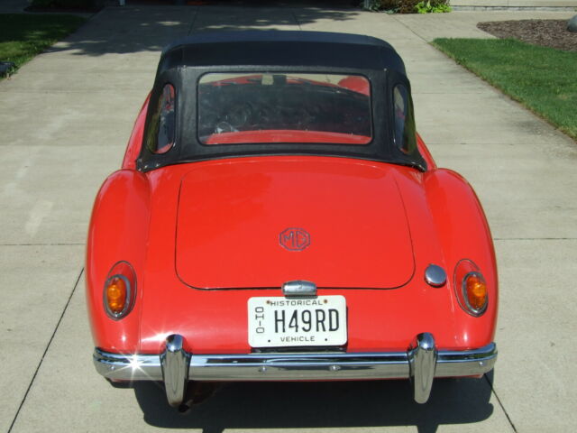 1959 MG MGA Roadster - photo 4