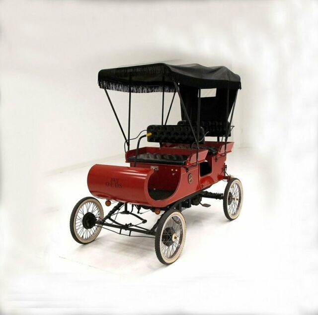 Curved Dash Replica Tiller Steering Nice Paint Top In Good Condition 1901 Oldsmobile Curved Dash Replica