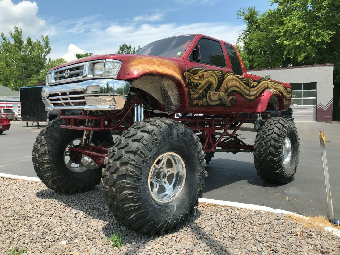 Custom ! 1 OF A KIND 1994 Toyota Monster truck 1994 Toyota Tacoma