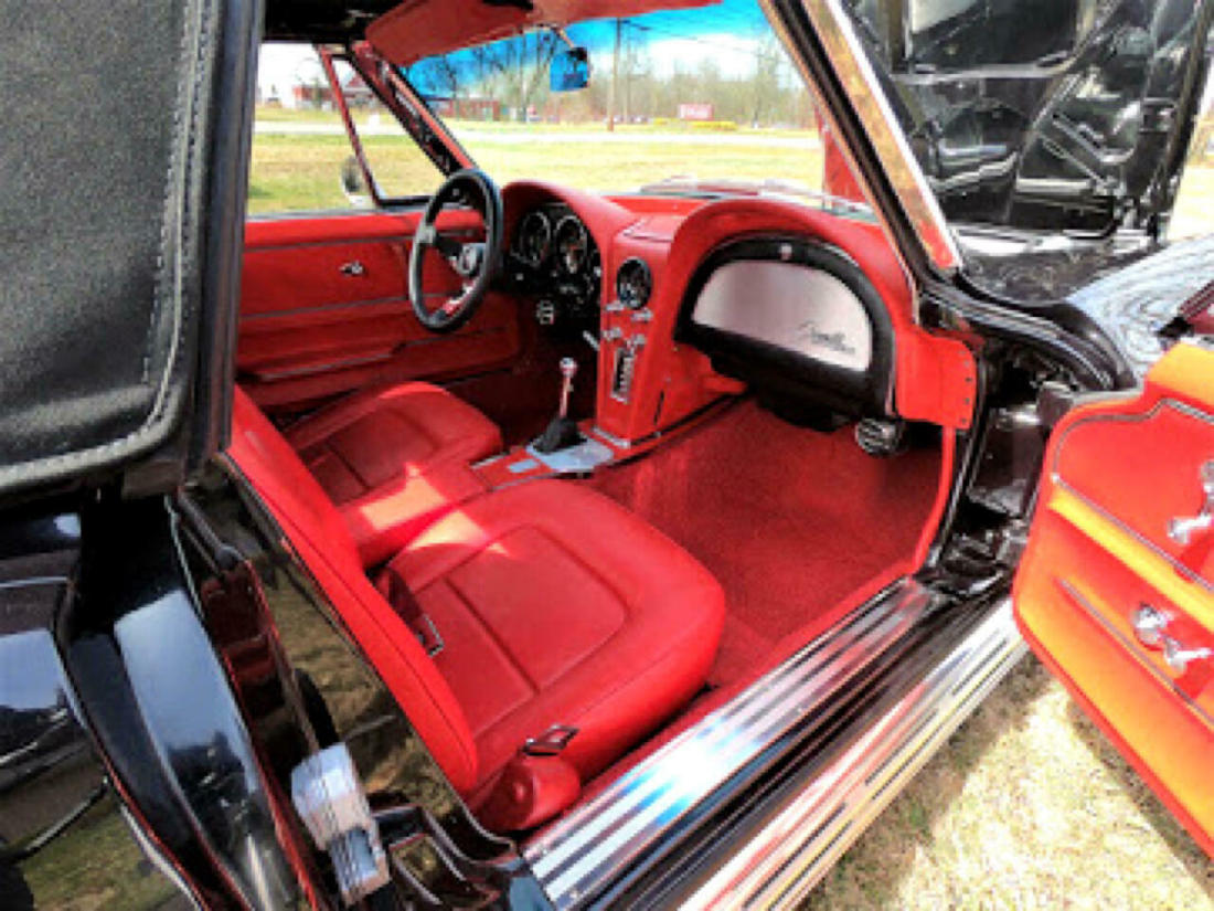 1965 Chevrolet Corvette RESTOMOD - photo 11