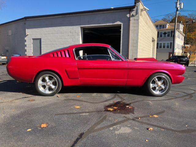 1965 Ford Mustang fastback - photo 8