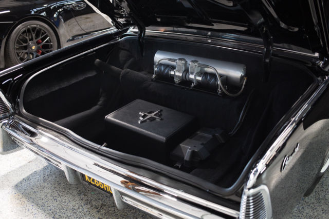 1965 Lincoln Continental silver - photo 11