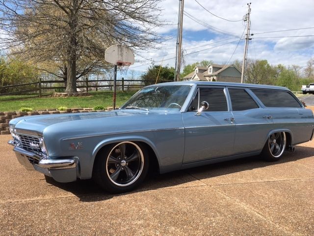 Custom 1966 Chevrolet Bel Air Station Wagon "Real Head Turner" 1966 Chevrolet Bel Air/150/210