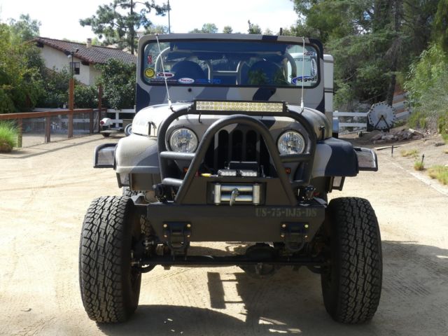 Custom 1975 Jeep DJ5 POW/MIA Tribute jeep offroad 1975 Jeep DJ5