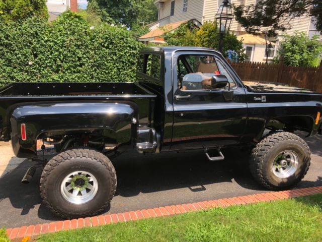 1976 GMC K25 - photo 2