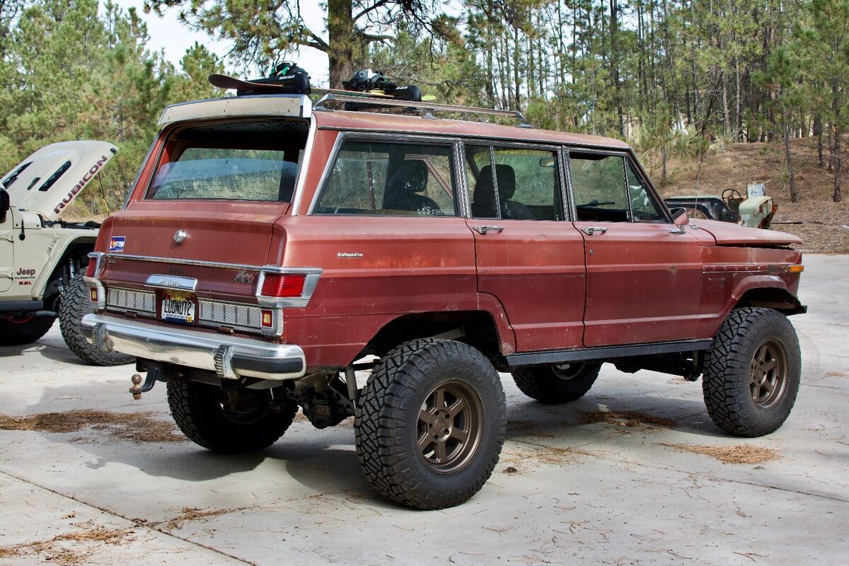 1979 Jeep Wagoneer - photo 2