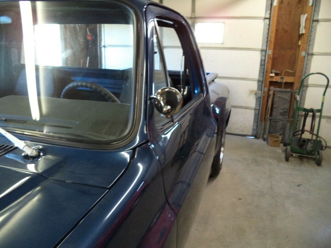 1983 Chevrolet C-10 step side - photo 11