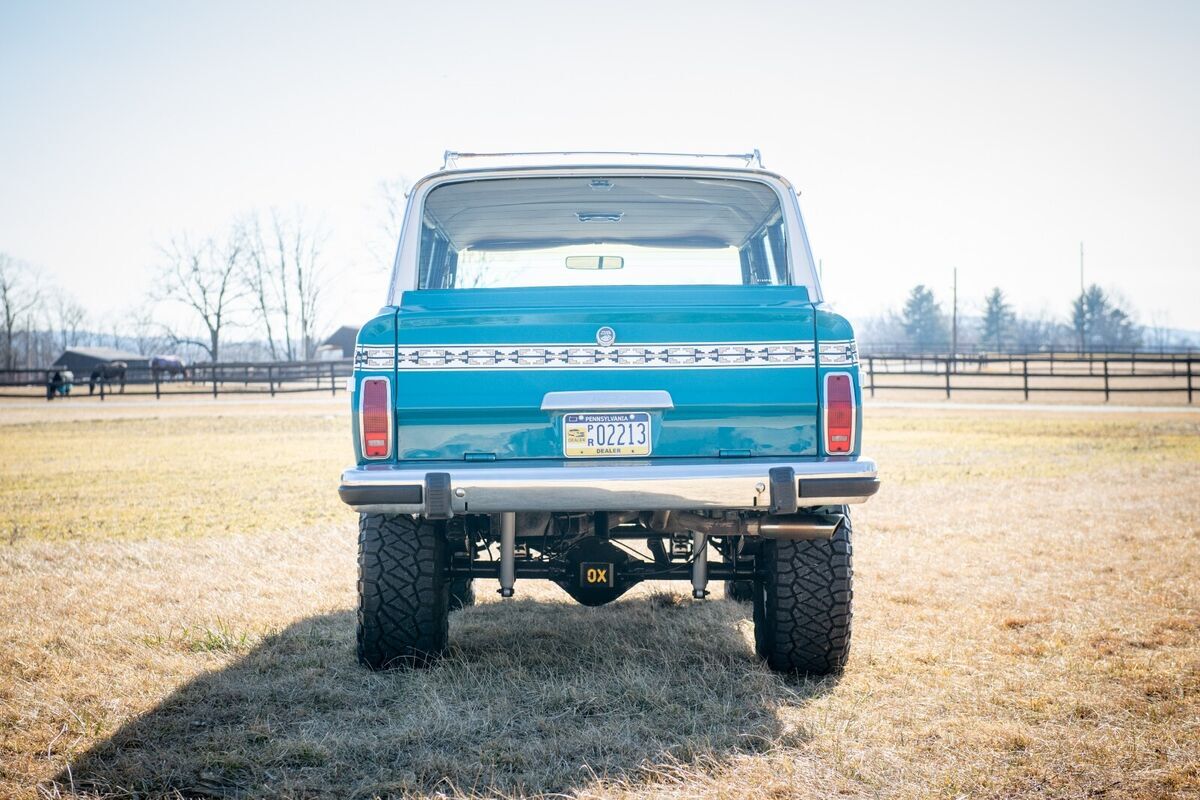 1987 Jeep Grand Wagoneer - photo 5