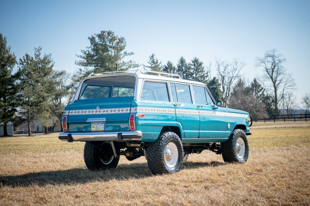 1987 Jeep Grand Wagoneer - photo 6