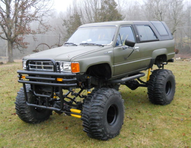1988 Toyota 4Runner SR5 Sport Utility 2-Door - photo 3