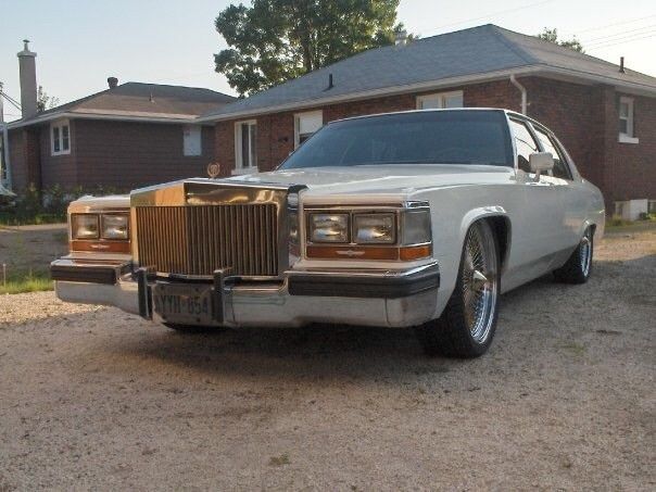 1980 Cadillac Brougham - photo 4