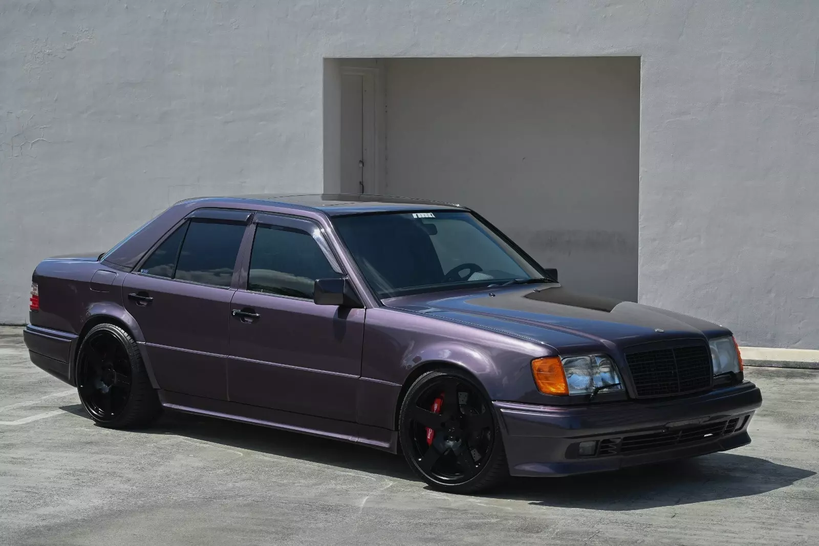 Custom 1992 Mercedes-Benz 500E built by Autofashion Factory in Japan 1992 Mercedes-Benz 500E Bortnite Purple