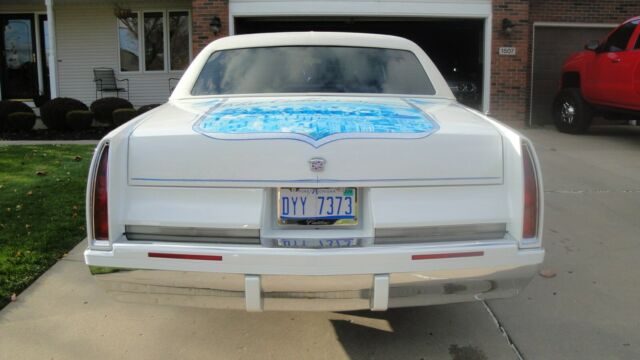 1993 Cadillac Fleetwood BROUGHAM - photo 8