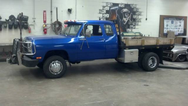 Custom 1993 Dodge Extended Cab W350, 5.9 Cummins, 5 speed, leather seats 1993 Dodge Ram 3500 CREW CAB
