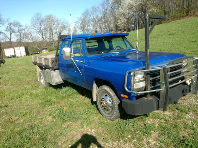 1993 Dodge Ram 3500 CREW CAB - photo 2