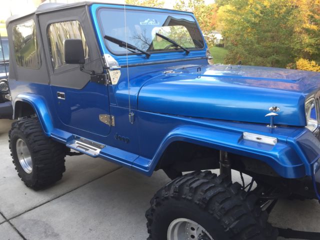 Custom 1993 Jeep Wrangler with Stroker Motor 1993 Jeep Wrangler Base Sport Utility 2-Door