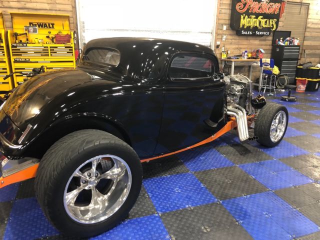 1933 Ford 3-Window Coupe Street Rod w/ Chopped Top - photo 5