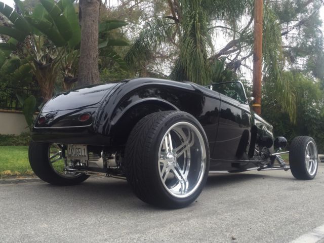 1932 Ford Roadster - photo 5