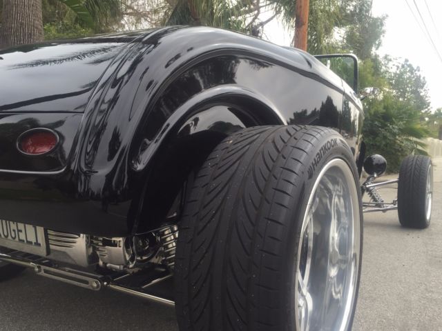1932 Ford Roadster - photo 6