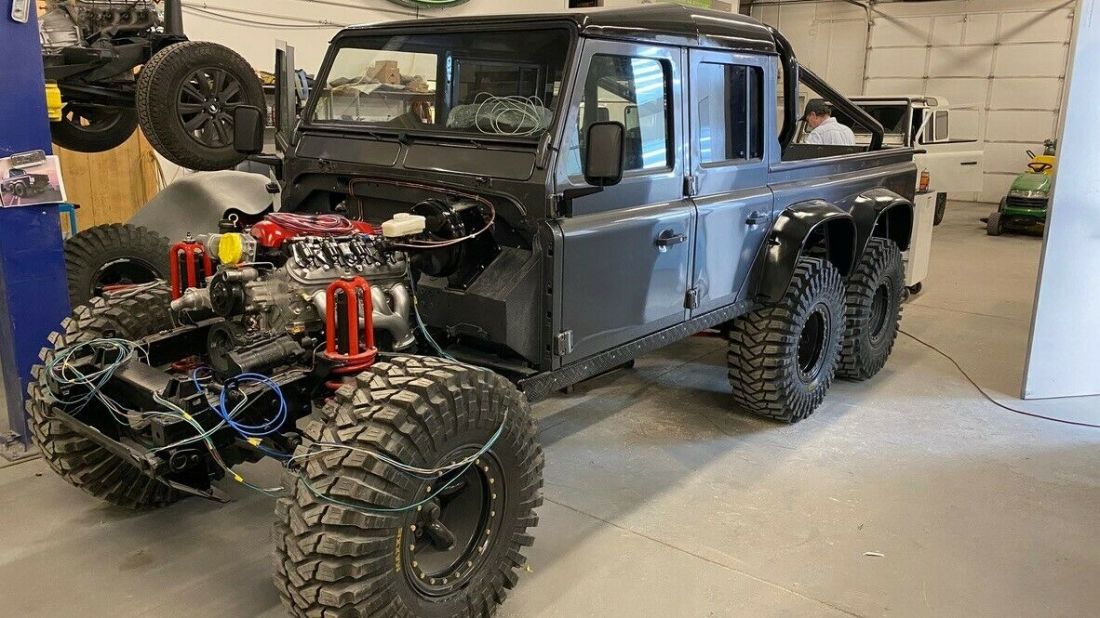 1988 Land Rover Defender 6x6 Crew Cab LS3 495HP - photo 4