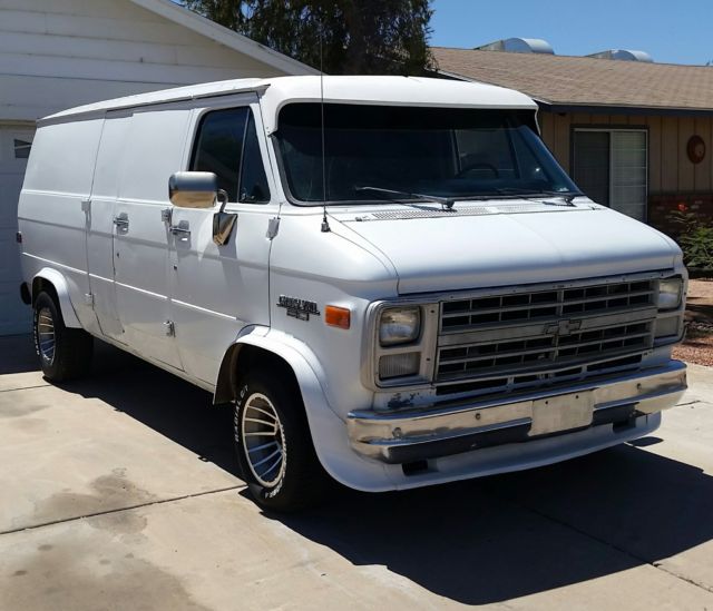 Custom 70s style Chevy Van 350 Automatic 1991 Chevrolet G20 Van Rust Free 70s style Custom