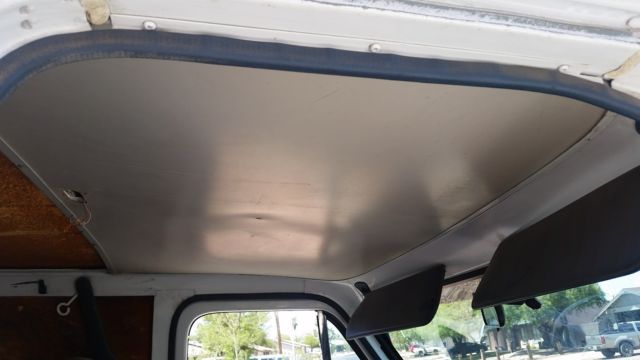 1991 Chevrolet G20 Van Rust Free 70s style Custom - photo 11