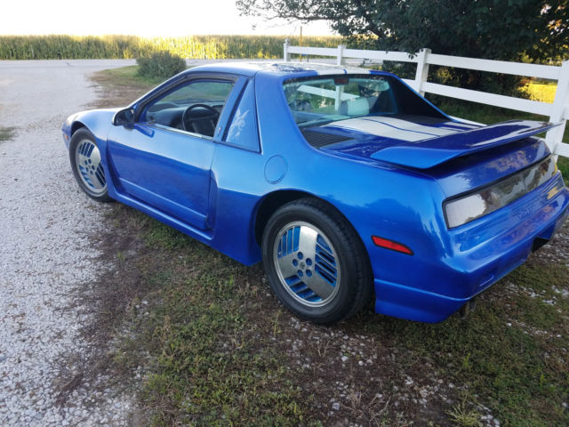 1986 Pontiac Fiero - photo 3